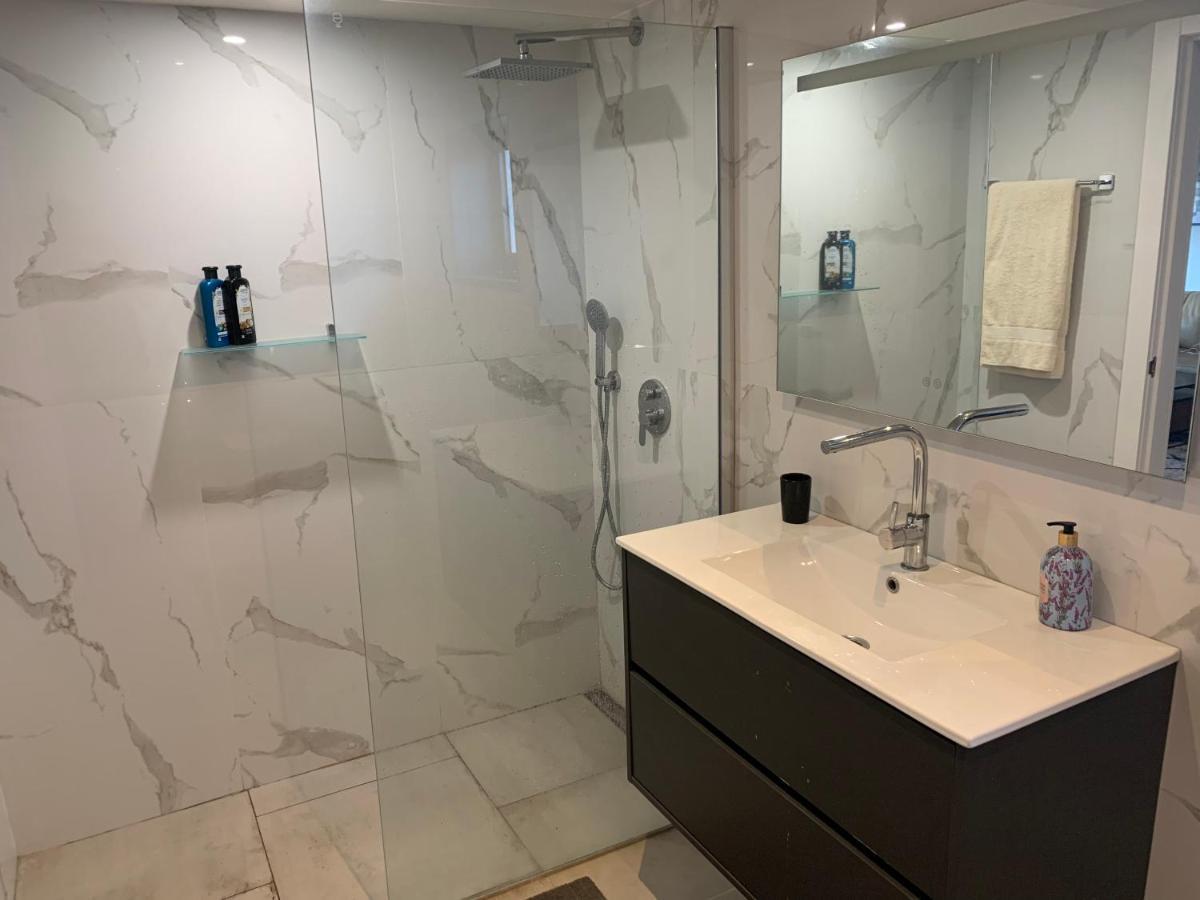 Modern Apartment Ideally Located Portimão Εξωτερικό φωτογραφία